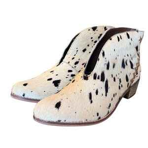All Roads Black White Cowhide Ankle Boots Western Fashion Bootie Size 8.5